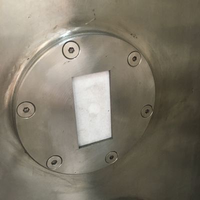 Любимец обрабатывает сушильщика вакуума микроволны